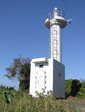 芦辺港灯台