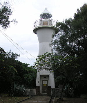 伊計島灯台