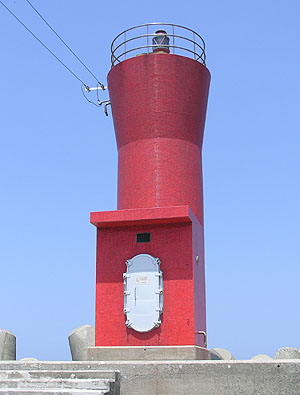 小茂田港南防波堤灯台