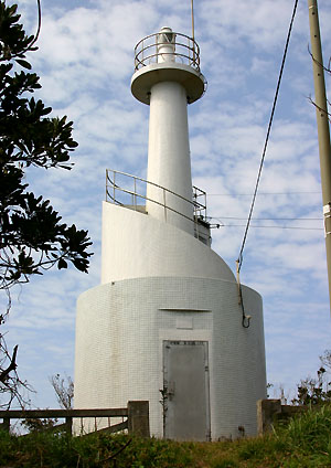 薩摩野間岬灯台